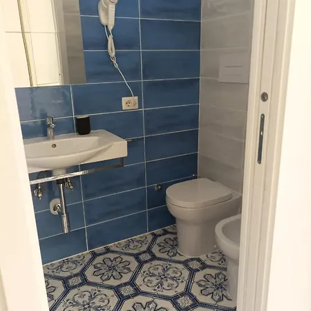 Luisa Марина-ди-Камерота