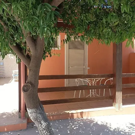 Luisa Nocleg ze śniadaniem Marina di Camerota